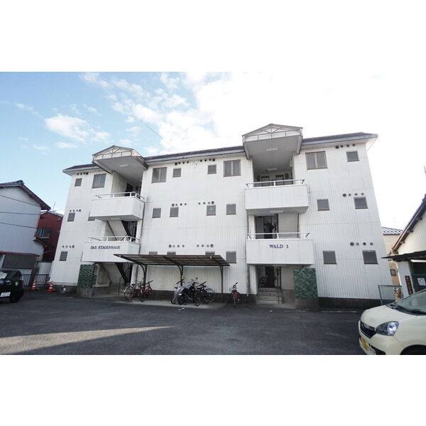 DAS ETAGEN HAUS WALD 1 建物画像