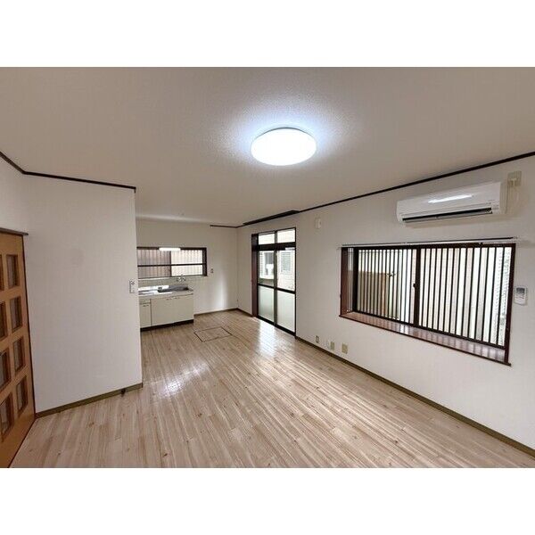 山武市戸建て 室内写真2