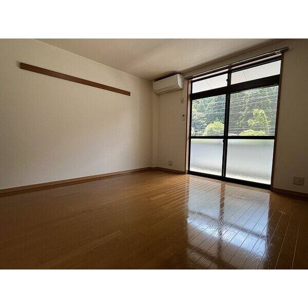 Espoir Iwase 室内写真1