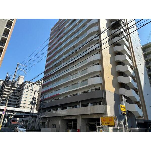 セレニテ江坂グランデ 建物画像