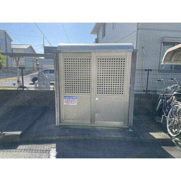レオパレスオンワード磐田 室内写真6