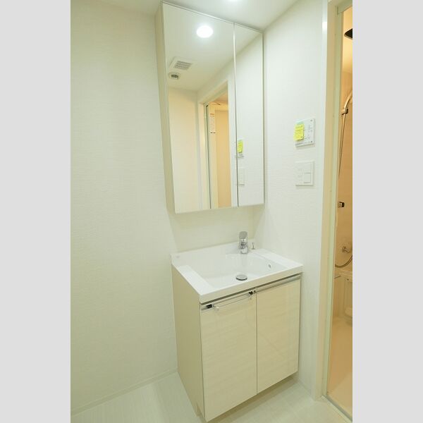 PREMIUM CUBE 池袋要町 室内写真5