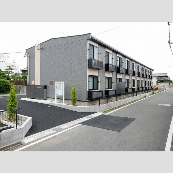 レオパレスミリオン 建物画像