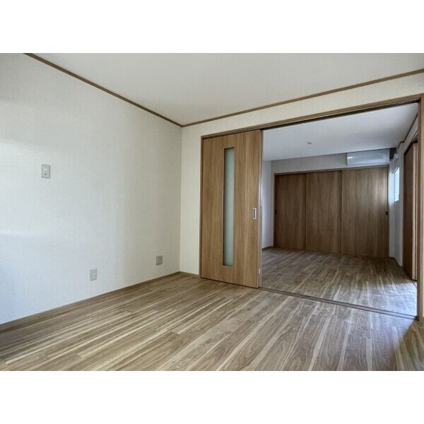 三和マンション 室内写真1