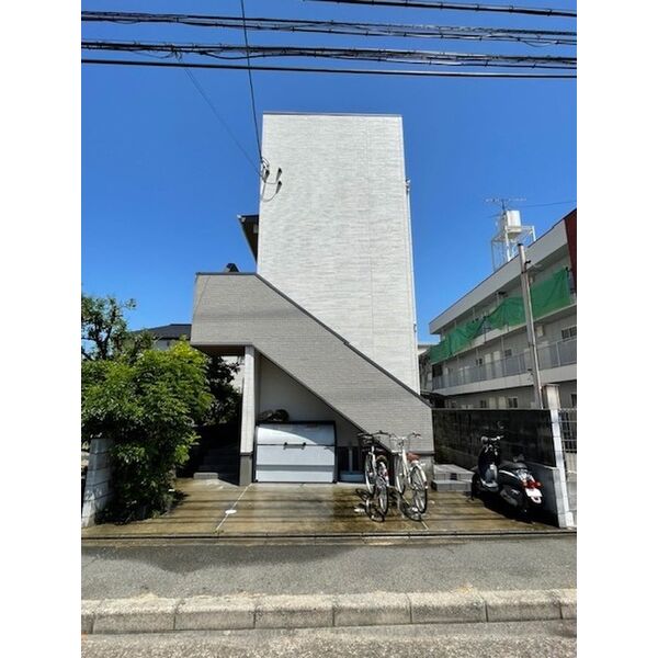 クラリエール日照町 建物画像
