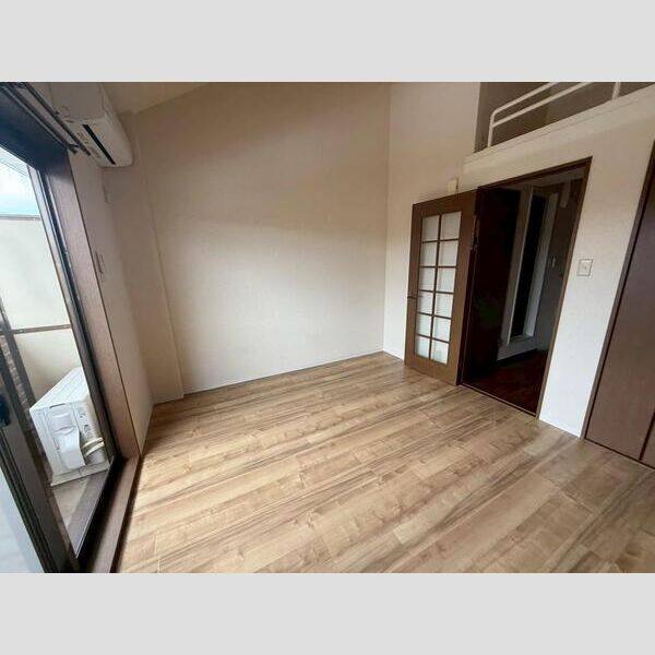 SOUTH WING 室内写真6