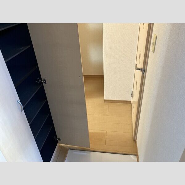 ルヴァン コート 弐番館 室内写真3