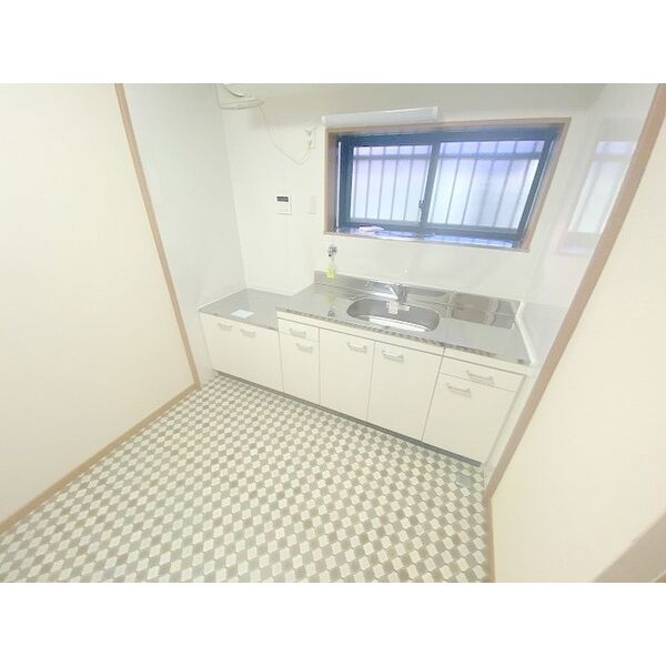 大黒町2丁目戸建て 室内写真6