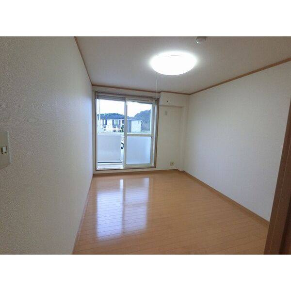 repos 室内写真7