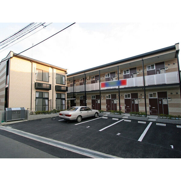 レオパレスラ ピエス