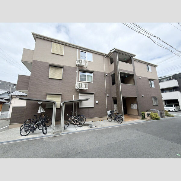 トレーデ