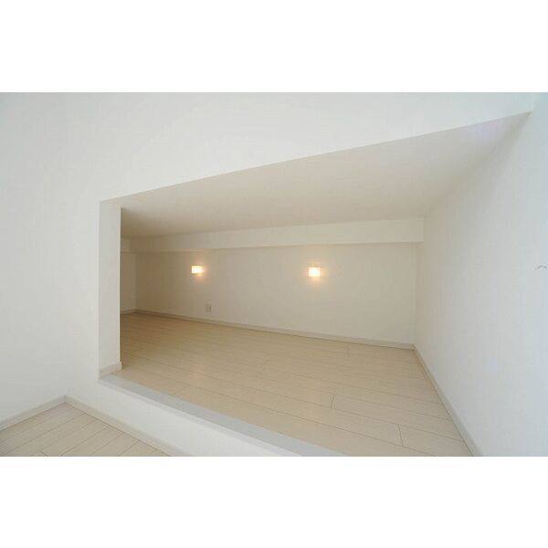 ブラウンコート 室内写真3