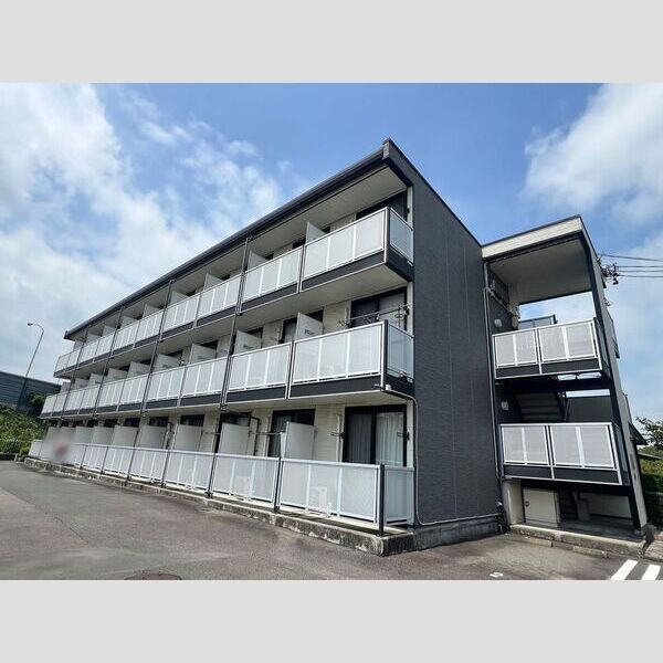 レオパレスグレンツェ 掛川 建物画像