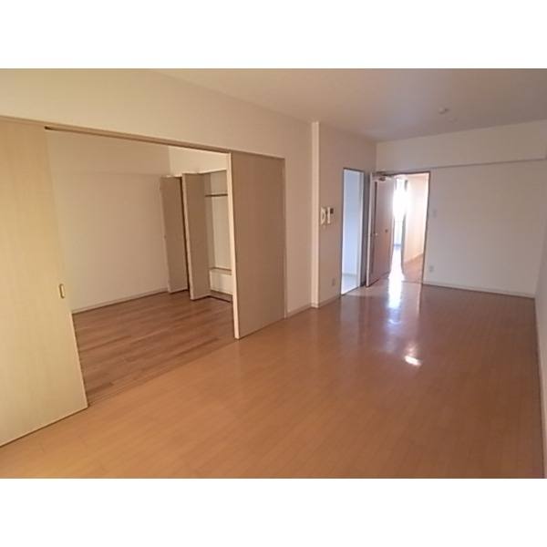 ソーラスフロント富船 室内写真1
