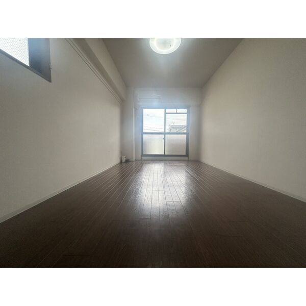 SUNNY COURT 室内写真2