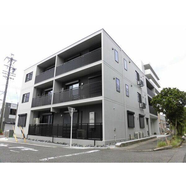 AVANCE ISSHA 建物画像