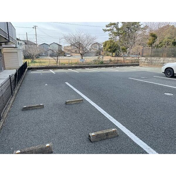レオパレスクレージュ 室内写真7