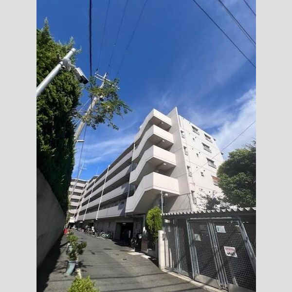 ハイロイヤル緑地公園パート二A棟