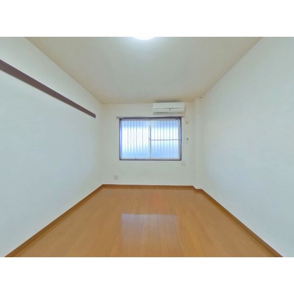 Surplus睦 室内写真10