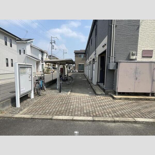 レオパレス前田 室内写真5