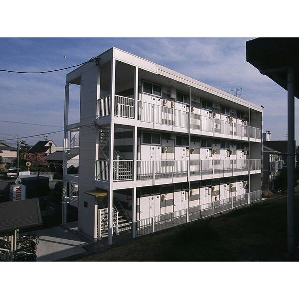 レオパレスリバーパーク 建物画像