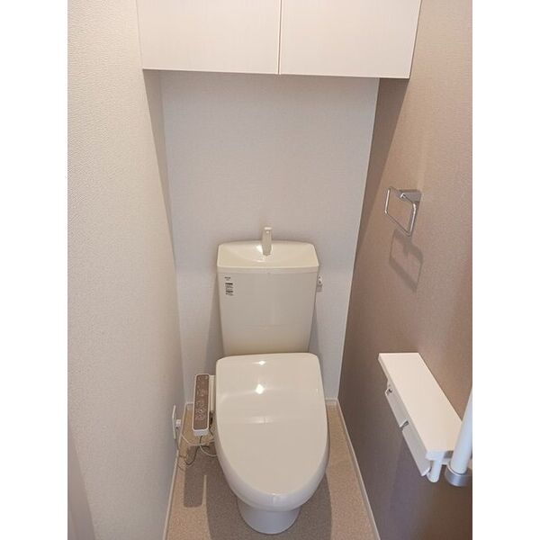 ホワイトルーム恩地 室内写真6