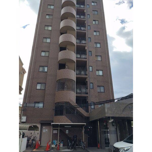 シュロス東白壁 建物画像