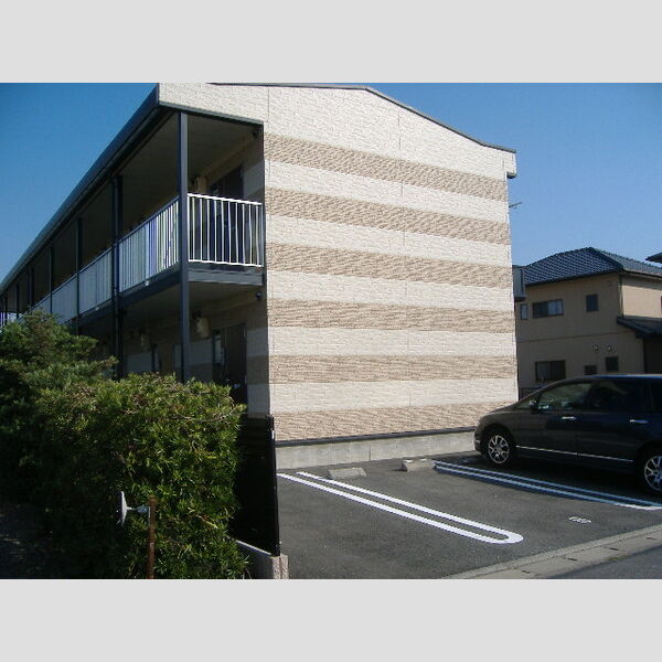 レオパレスレジデンス 磐田 建物画像