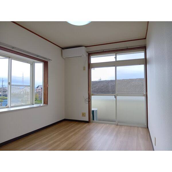 レークハヤII 室内写真6