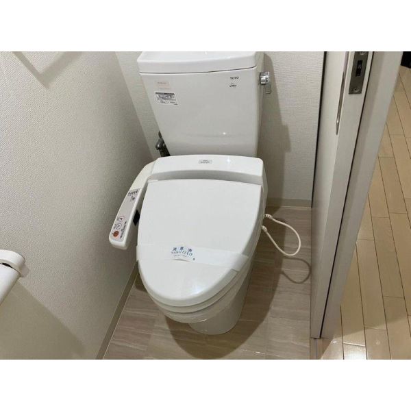 ジュネーゼグラン本町East 室内写真5