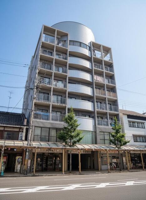 グランベール西七条 建物画像