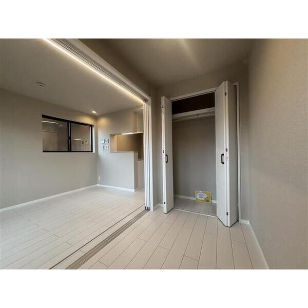 St.Residence南津の辺 室内写真2