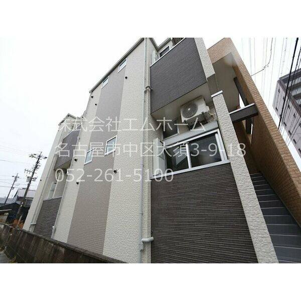LEEF(リーフ) 建物画像