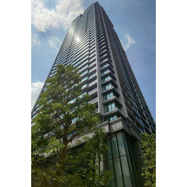 シエリアタワー大阪堀江 建物画像