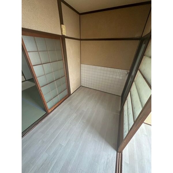石黒文化南棟 室内写真4