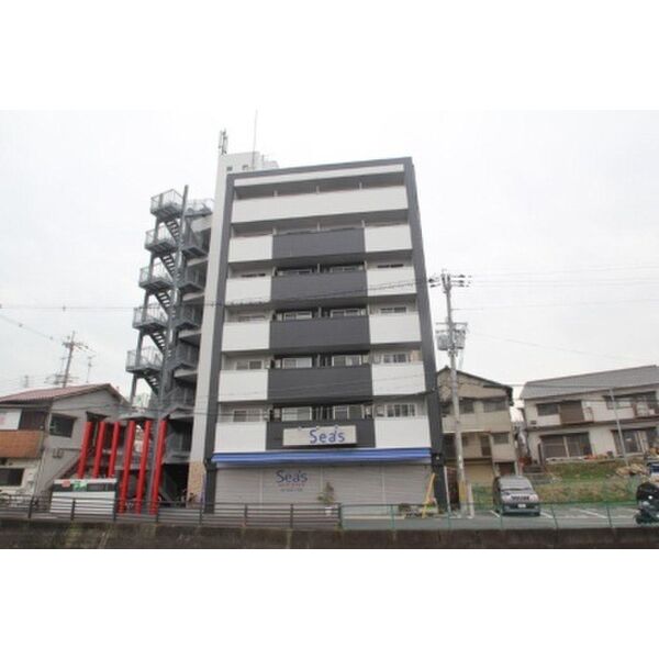 サンライズセカンド 建物画像