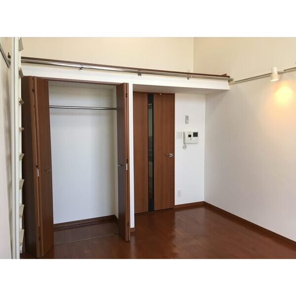 プロスペクト中之島 室内写真1