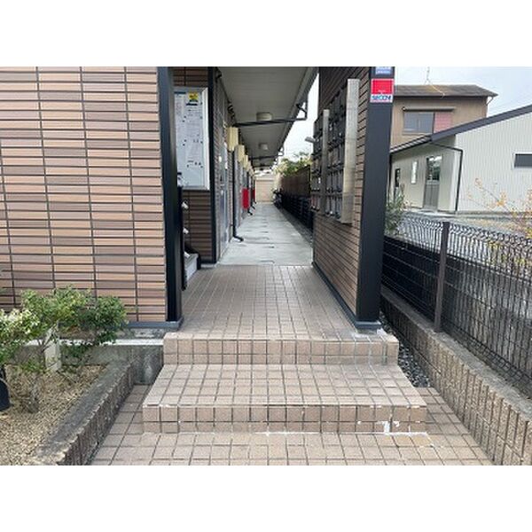 レオパレスクレージュ 室内写真6