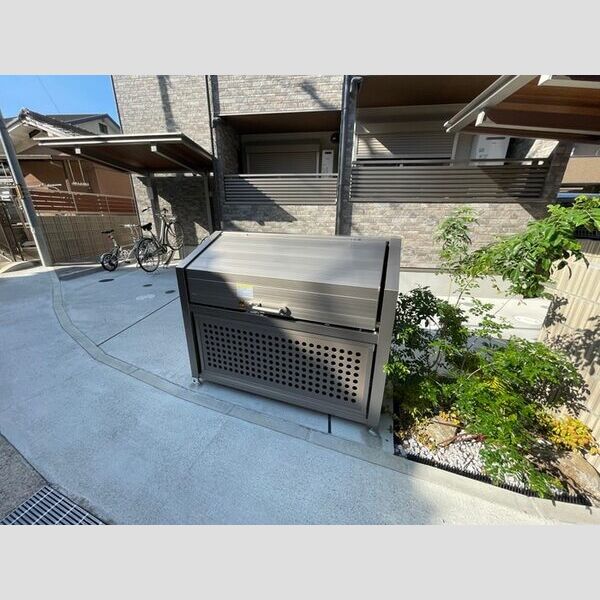 KRM RESIDENCE NAGAOKATENJIN 室内写真2