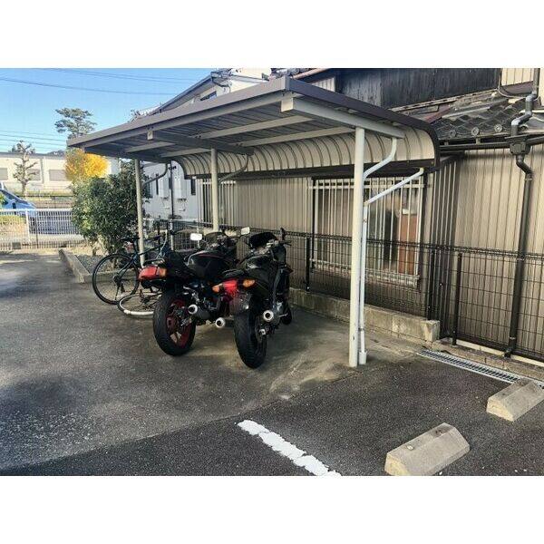 レオパレスカーサフィオーレ 室内写真6