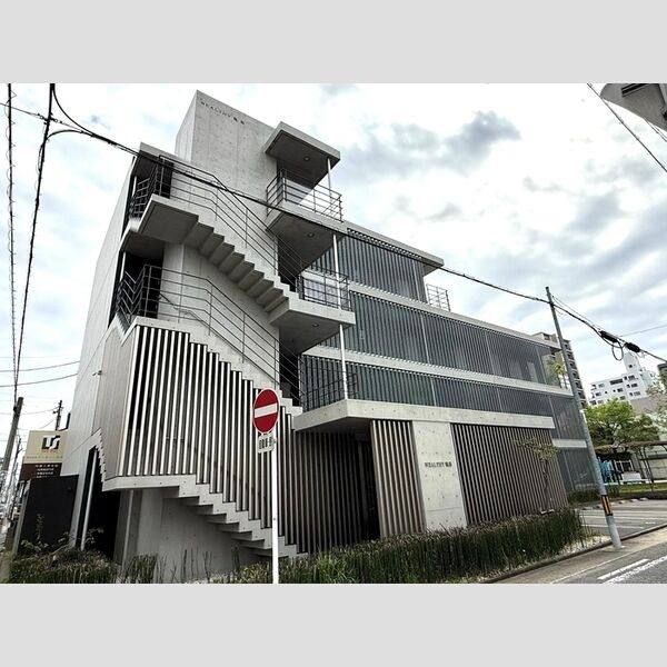 ウェルシー亀島 建物画像