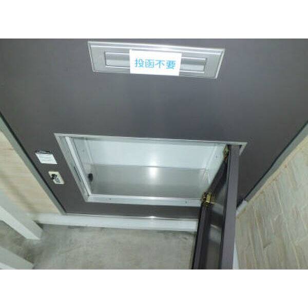 レオパレスかたびら新町 室内写真3