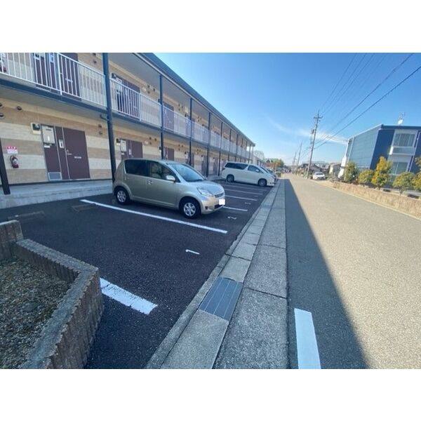 レオパレス出川 室内写真3