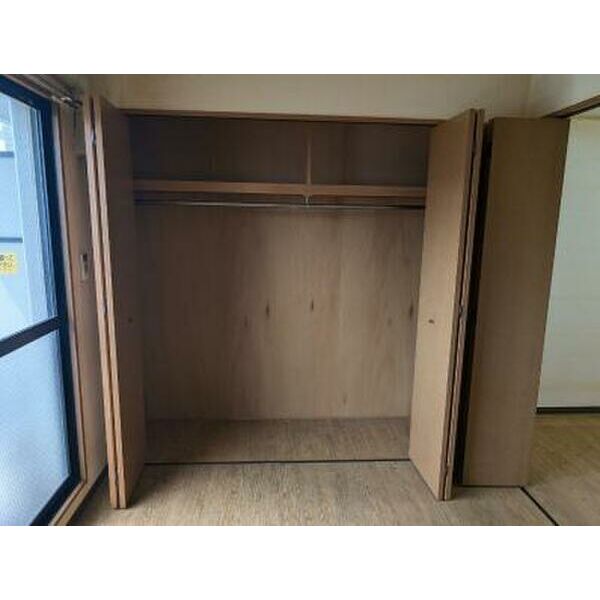 シャトー弁天参番館 室内写真3