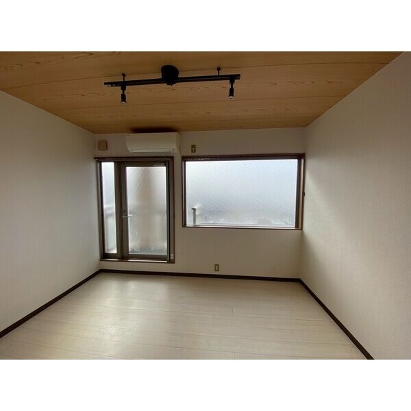GARNET RESIDENCE MIYA 室内写真6