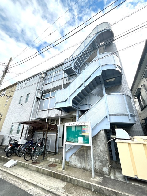 メゾンノアール