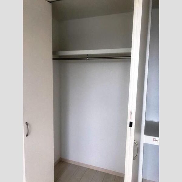 上池田1丁目戸建 室内写真2