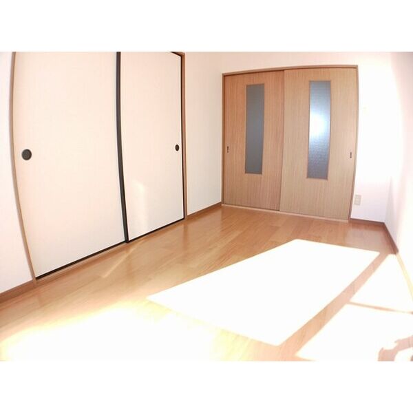 フォレスト 室内写真1