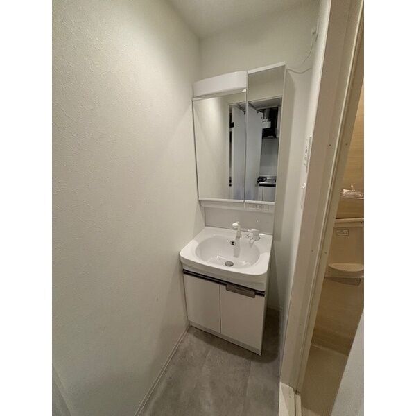 ウインズコート桜塚 室内写真5
