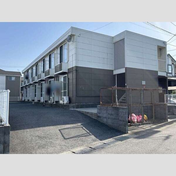 レオパレスプルミエ 建物画像